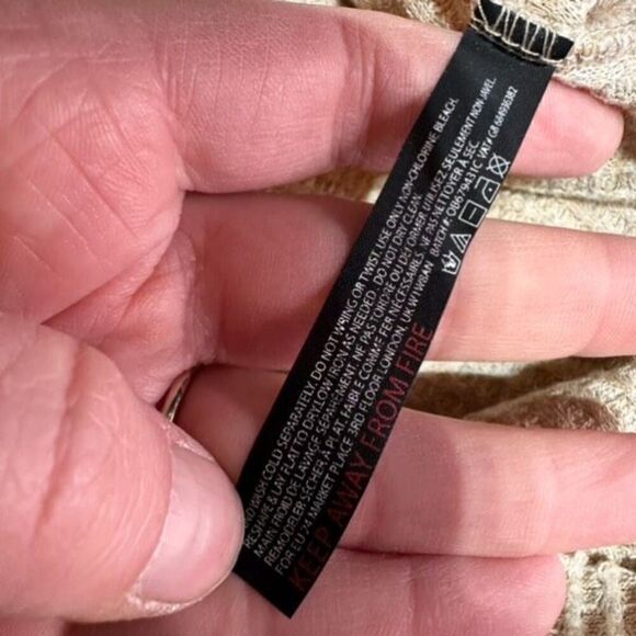 Urban Outfitters Out From Under Beige Jojo Thermal Henley Shirt Size Medium - Picture 10 of 13